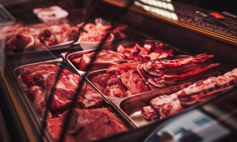 China pode liberar 20 frigorificos para exportarem carne ao pais
